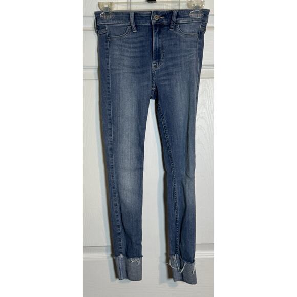 Hollister Women’s High Rise Jean Legging Crop, Advanced Stretch, 0 Regular - Picture 1 of 8